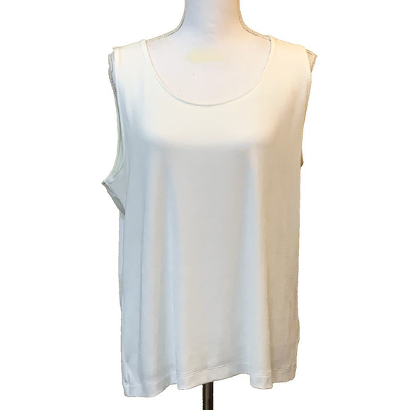 NWT Chico's Travelers Cara tank, winter drift,  3(16/18), minimalist, basics - Picture 1 of 6